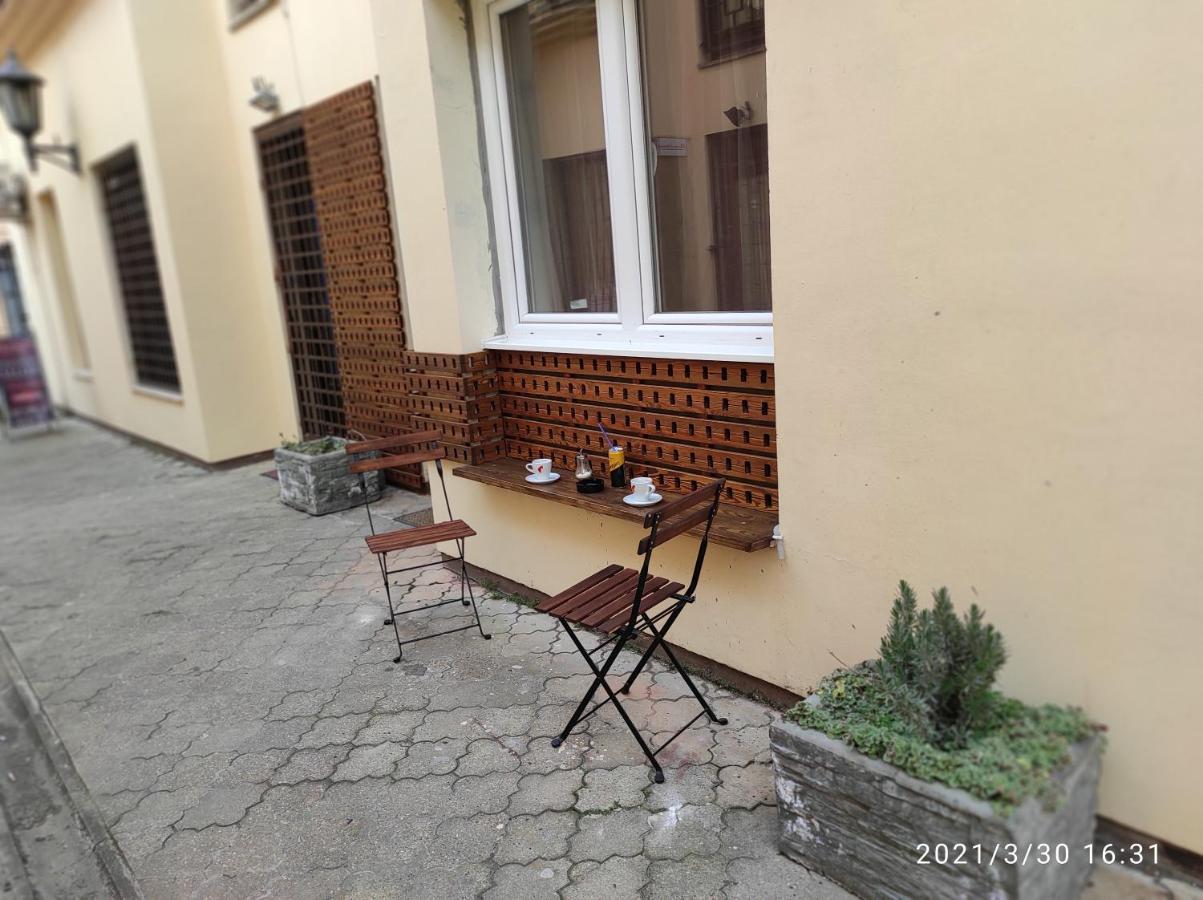 Retro Mini Apartment Zemun Exteriör bild